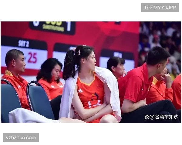 李盈莹比赛一结束，房间就变成了沙发土豪区？这对普通人太残酷了吧！
